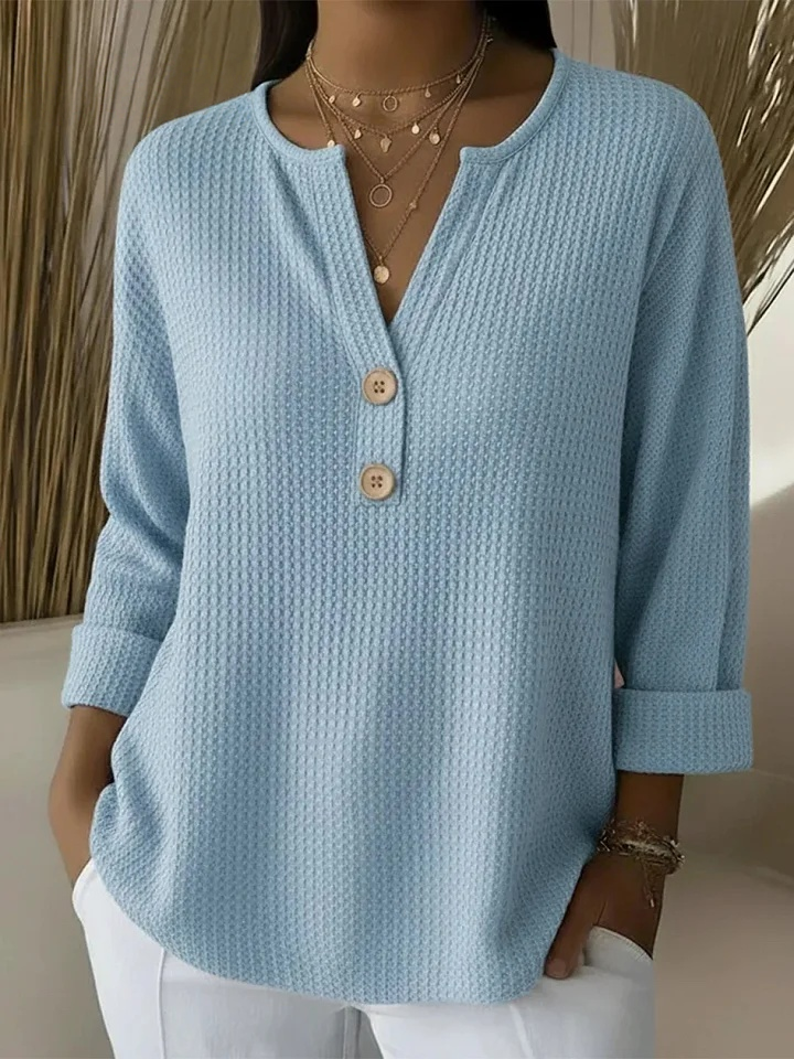 Lucía | Camiseta Henley Gofrada com Botões